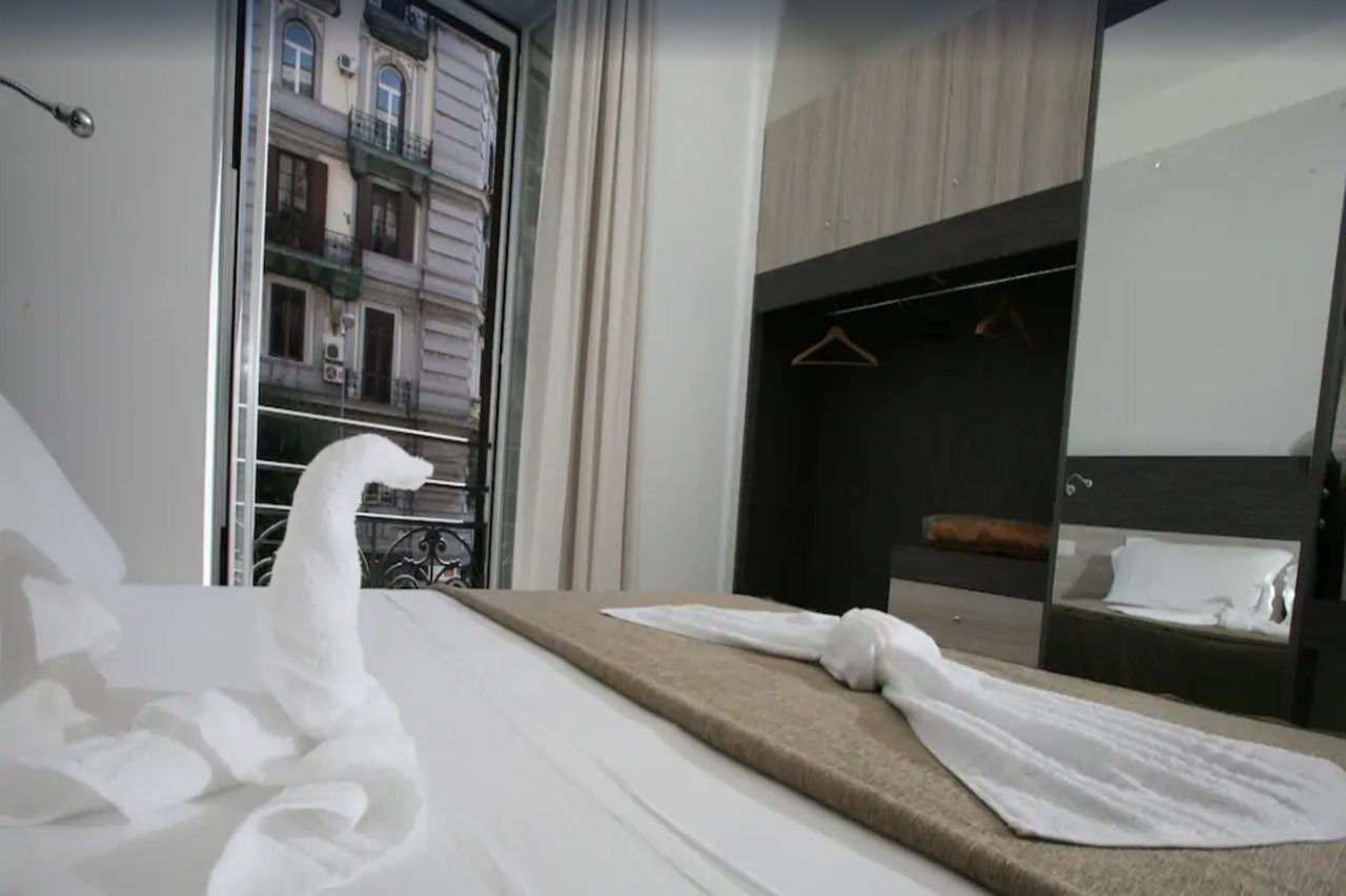 나폴리 스위트 B&B 외부 사진